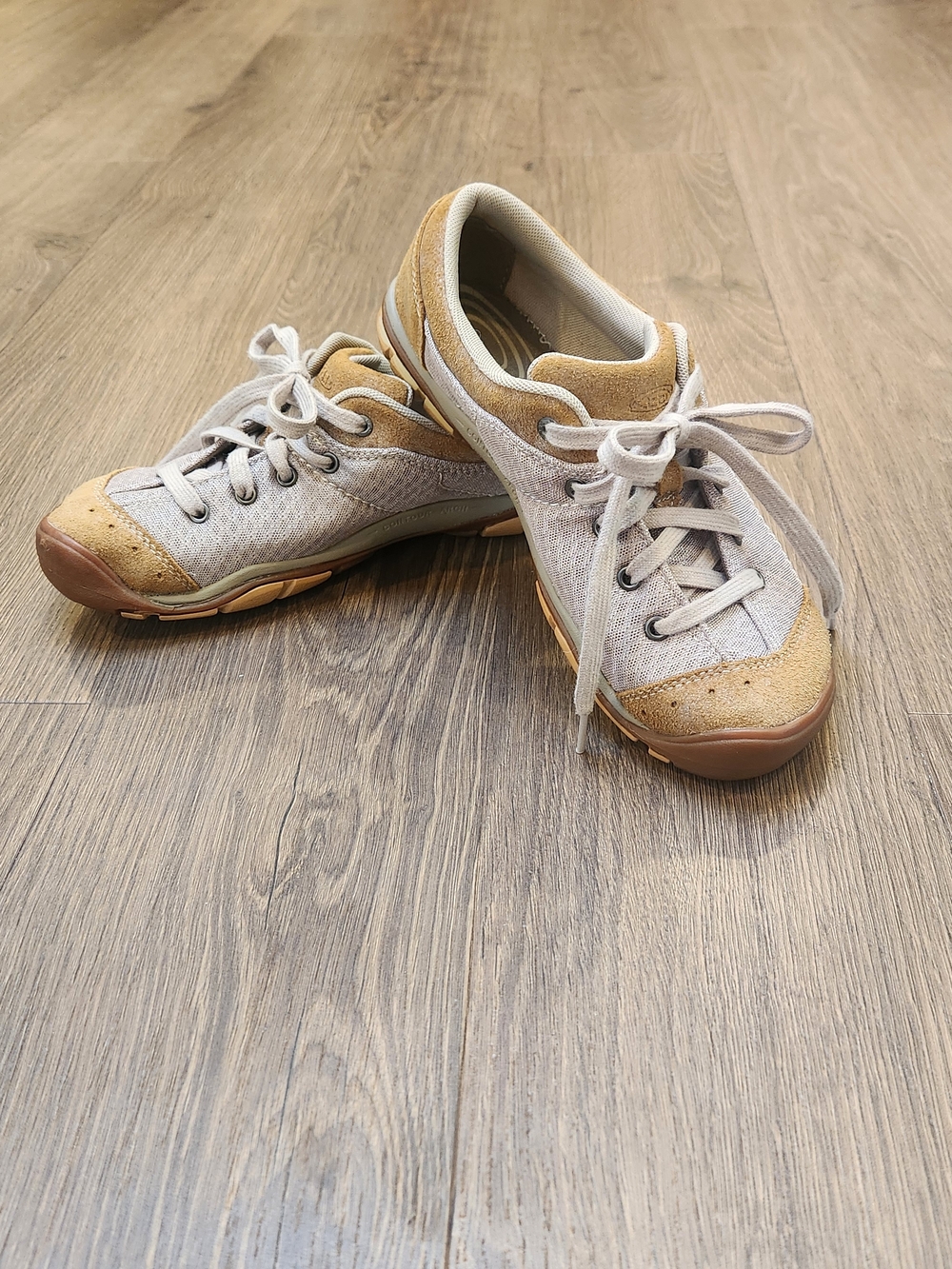 KEEN Mercer Lace II CNX Women's Hiking Shoes Barefoot 1012360 Latte Beige Size 8